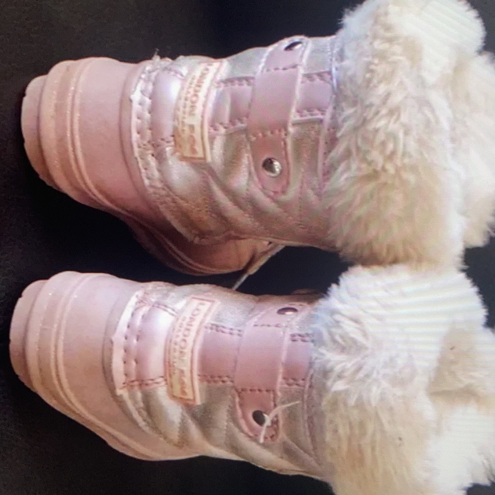 Wearing in winter boots